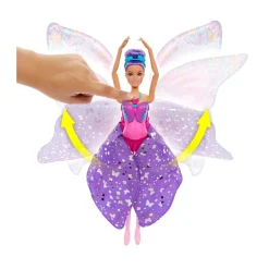 Barbie – ali scintillanti, bambola dai capelli viola, trasformazione 2 in 1 da ballerina a farfalla con ali apribili><noscript><img width=