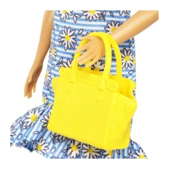 Barbie – bambola bionda alla moda, set con abiti fashion e accessori><noscript><img width=