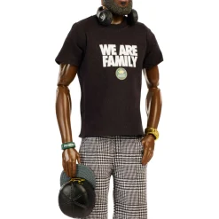 Barbie signature –  lebron james kenbassadors, bambola da collezione del campione nba con giacca in stile college e accessori inclusi><noscript><img width=