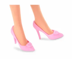 Barbie the movie – margot robbie, bambola del film da collezione con abito vintage a quadretti rosa e bianco e collana con margherita, 3+ anni, hpj96><noscript><img width=