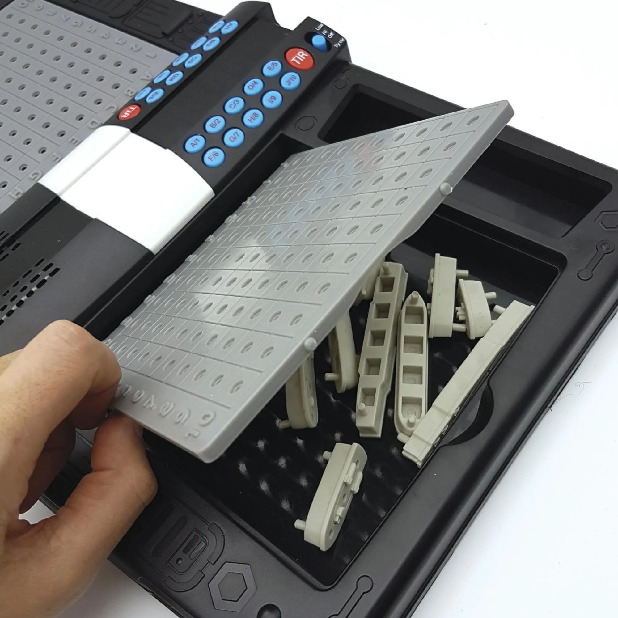 ZIG ZAG Battaglia navale –> Giochi In Scatola Per Famiglia