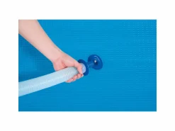 Bestway skimmer da parete funziona con pompe da 3.028 lt/h in su, ideale per piscine rettangolari e ovali da 457 cm o maggiori><noscript><img width=