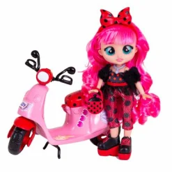 CRY BABIES Bff lady con scooter, bambola alla moda, capelli lunghi e colorati e accessori con scooter super fashion a ruote girevoli> Fashion Dolls