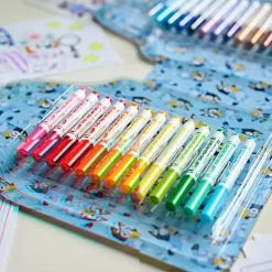 CRAYOLA – valigetta colori & adesivi bluey, set con pennarelli, pagine da colorare, adesivi, 45 pezzi, regalo creativo per bambini, da 5 anni, 04-0784><noscript><img width=