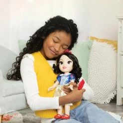 DISNEY PRINCESS bambola da 38 cm di biancaneve con occhi scintillanti!><noscript><img width=