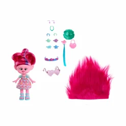 Trolls Dreamworks tutti insieme – regina poppy magiche acconciature, bambola con capelli di peluche trasformabili, abiti e 15+ accessori, look ispirato al film, 3+ anni, hnf16><noscript><img width=