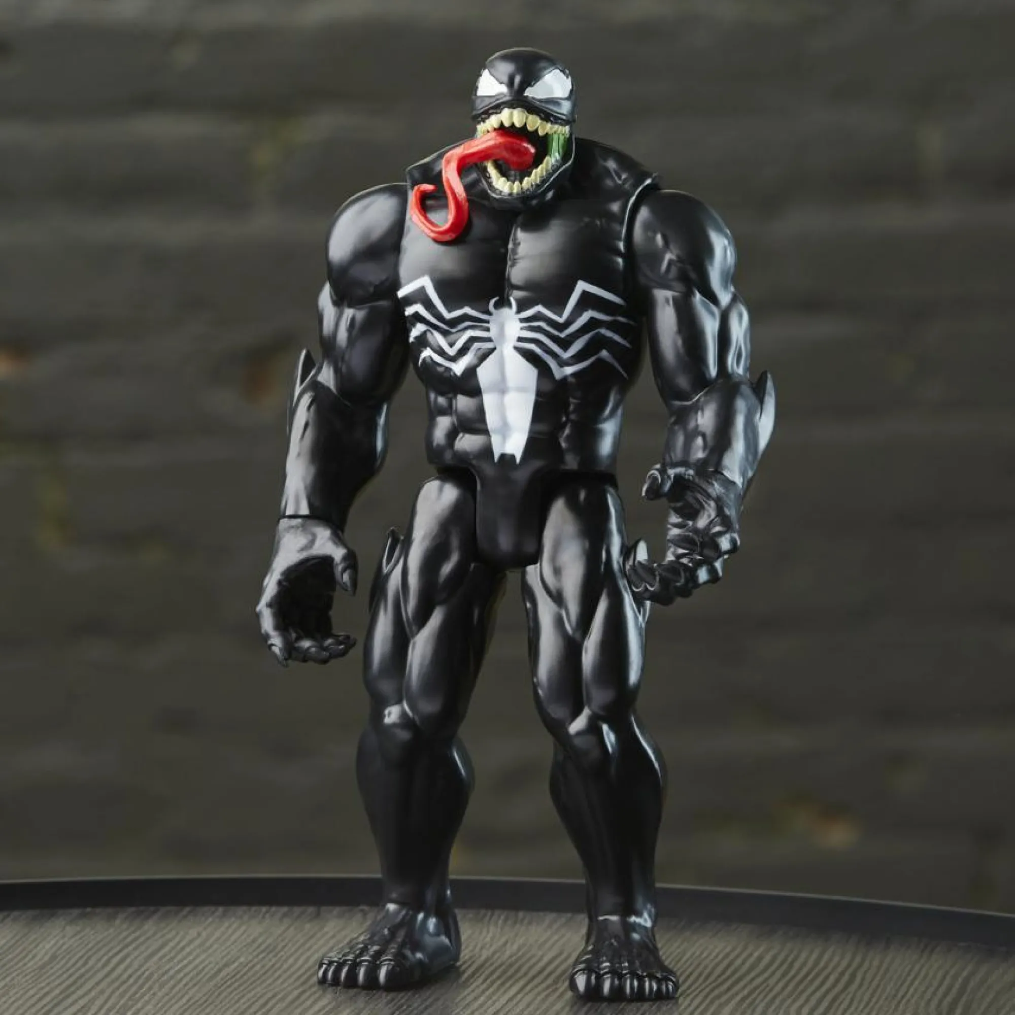 MARVEL Hasbro spider-man titan hero series – venom deluxe, action figure da 30 cm> Action Figures