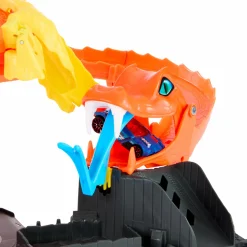 Hot Wheels – attacco del cobra in pizzeria, playset con pista a spirale e funzione a scomparsa casuale con 3 percorsi, veicolo incluso><noscript><img width=