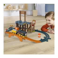 THOMAS & FRIENDS Il trenino thomas – pista cantiere di diesel, set a tema cantiere con pista e 2 veicoli motorizzati> Garage E Circuiti
