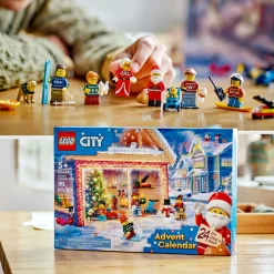 Lego city 60436 calendario dell’avvento 2024, giocattolo per il natale, giochi creativi per bambini 5+ con 24 sorprese regalo><noscript><img width=