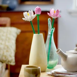 Lego creator 40647 fiori di loto, fiori finti per bambini da 8+, bouquet regalo per san valentino, per lei o lui, donna o uomo><noscript><img width=