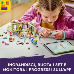 Lego friends 42618 caffè di heartlake city, giochi didattici per bambini 6+, negozio giocattolo con 3 mini bamboline e cane><noscript><img width=
