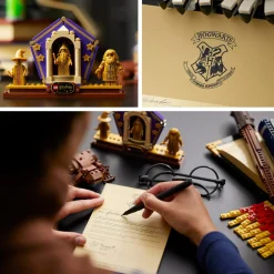 Lego harry potter icone di hogwarts – edizione del collezionista, set da collezione con edvige e 3 minifigure d’oro, 76391><noscript><img width=