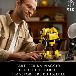 Lego icons 10338 transformers bumblebee action figure da collezione per adulti convertibile in veicolo, regalo per lui o lei><noscript><img width=
