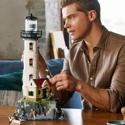 Lego ideas 21335 faro motorizzato con luci, modellismo da costruire adulti, idee regalo per decorazioni casa, hobby creativi><noscript><img width=