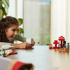 Lego minecraft 21255 agguato nel portale del nether, gioco per bambini di 8+ anni, set con scene di battaglia e personaggi> Costruzioni Per Adulti|Mattoncini