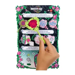 Monster High – venus mcflytrap e i misteri in giardino, set con bambola e guardaroba, 19 accessori e abiti inclusi><noscript><img width=