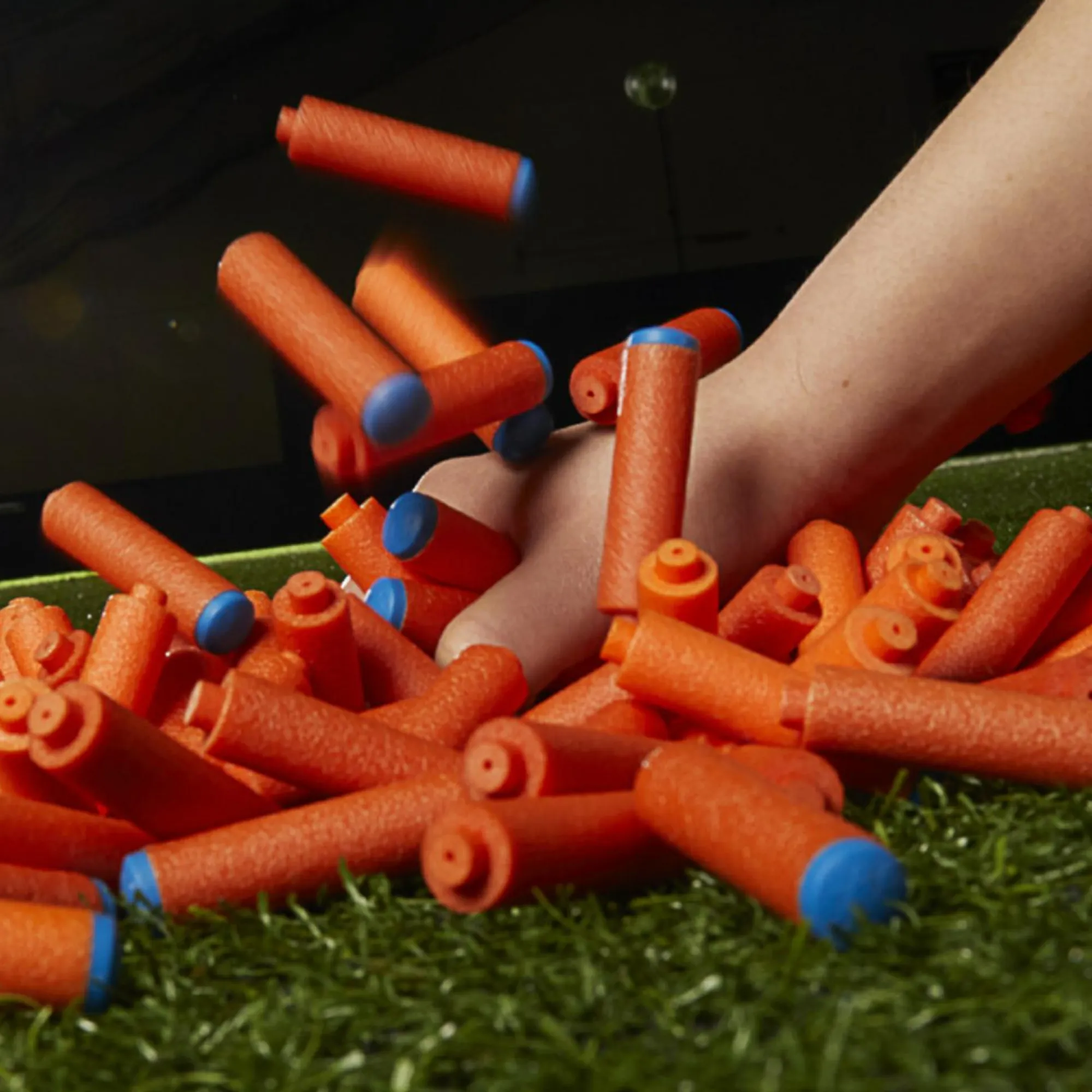 NERF n-series – pinpoint, blaster con 18 dardi n1, caricatore da 10 dardi, giocattoli per bambini e bambine dagli 8 anni in su> Giochi Di Abilità E Sport