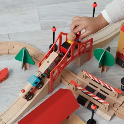 FAO Schwarz Playset trenino con pista e città><noscript><img width=