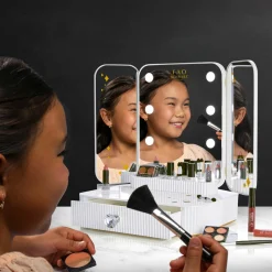 FAO Schwarz Vanity makeup studio con luci led><noscript><img width=