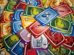 ASMODEE Virus – gioco di carte> Giochi Da Tavolo Per Adulti E Carte Collezionabili|Giochi Di Società Per Bambini