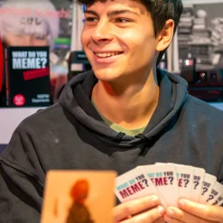 ROCCO GIOCATTOLI What do you meme? fresh memes #1 espansione – yas!games – l’unico in italiano><noscript><img width=